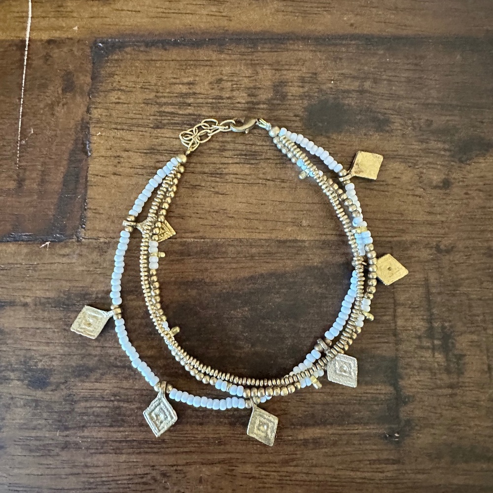 White & Gold Tone Anklet